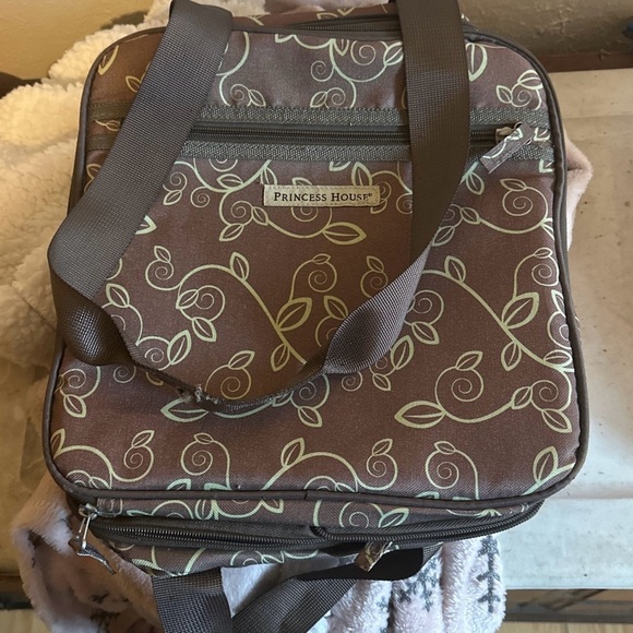 PRINCESS HOUSE COOK & CARRY TOTES (Set of 2) - Picture 2 of 6